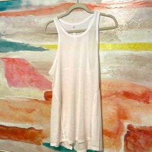 Lululemon white tie back tank size 8